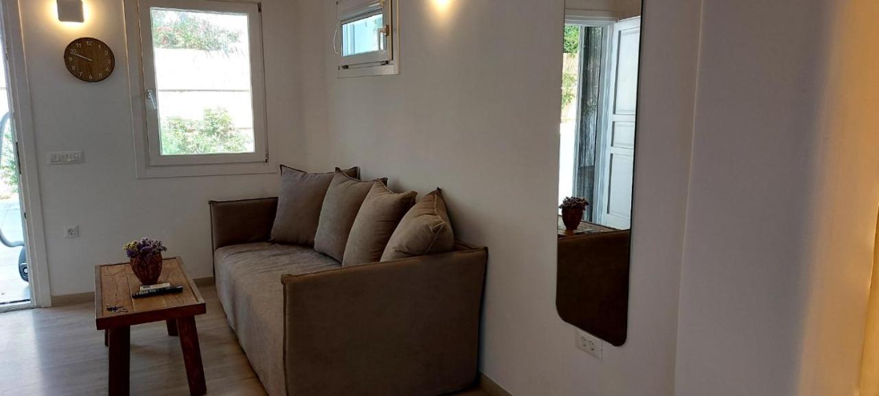 Empyreal Blue Apartments Mykonos Town Exterior photo